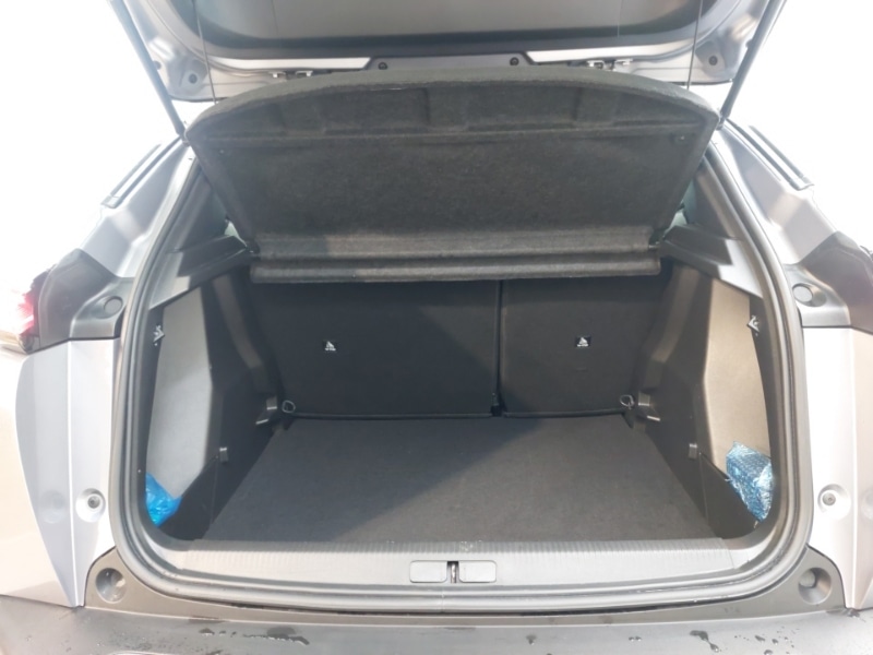 Used Peugeot 2008 2024 for sale - 76770319: Photo 8