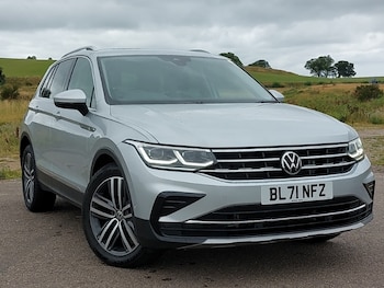 Volkswagen - Tiguan