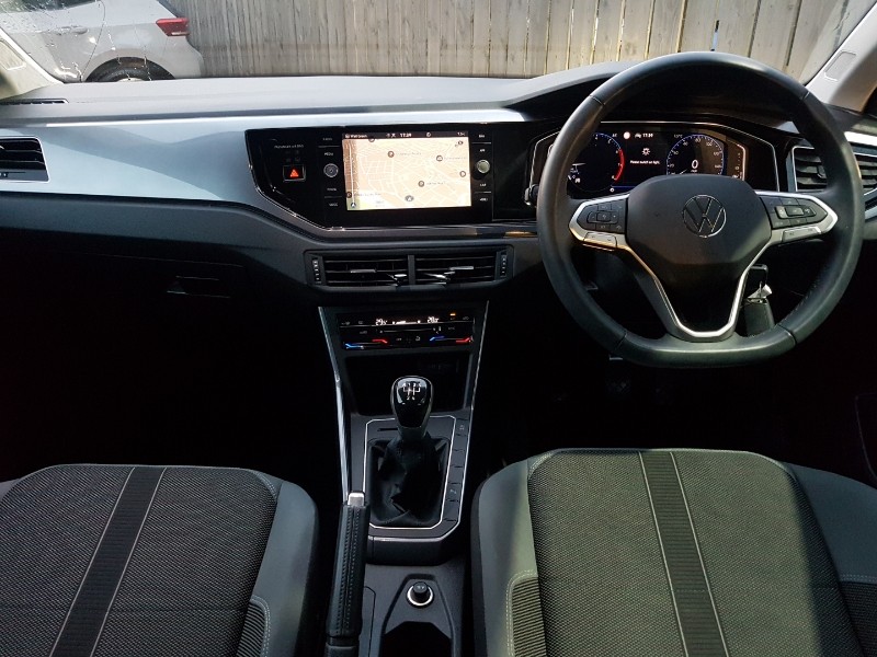 Used Volkswagen Polo 2023 for sale - 76713776: Photo 2