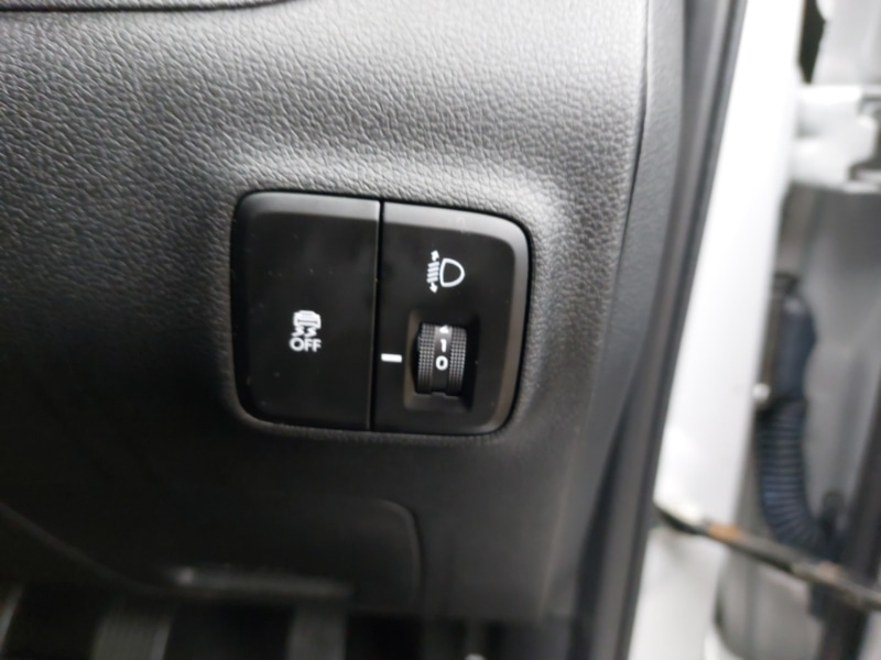 Used Hyundai i10 2024 for sale - 76864745: Photo 11