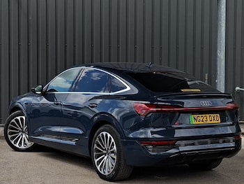 Used Audi Q8 2023 for sale - 79262765: Photo