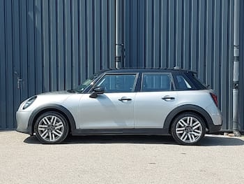 Used MINI Cooper 2025 for sale - 79685593: Photo
