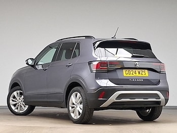 Used Volkswagen T-Cross 2024 for sale - 79501169: Photo