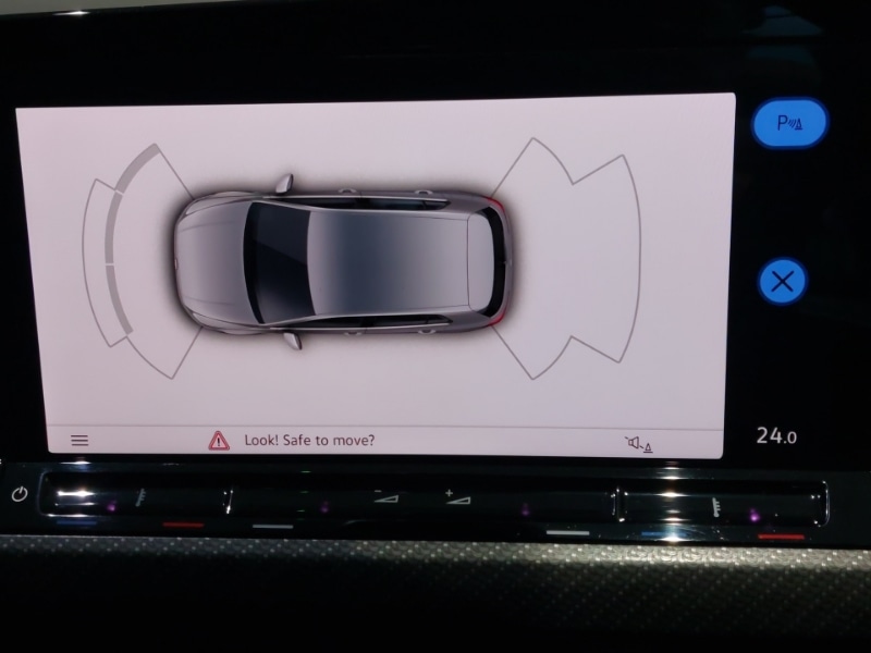 Used Volkswagen Golf 2021 for sale - 77299045: Photo 11