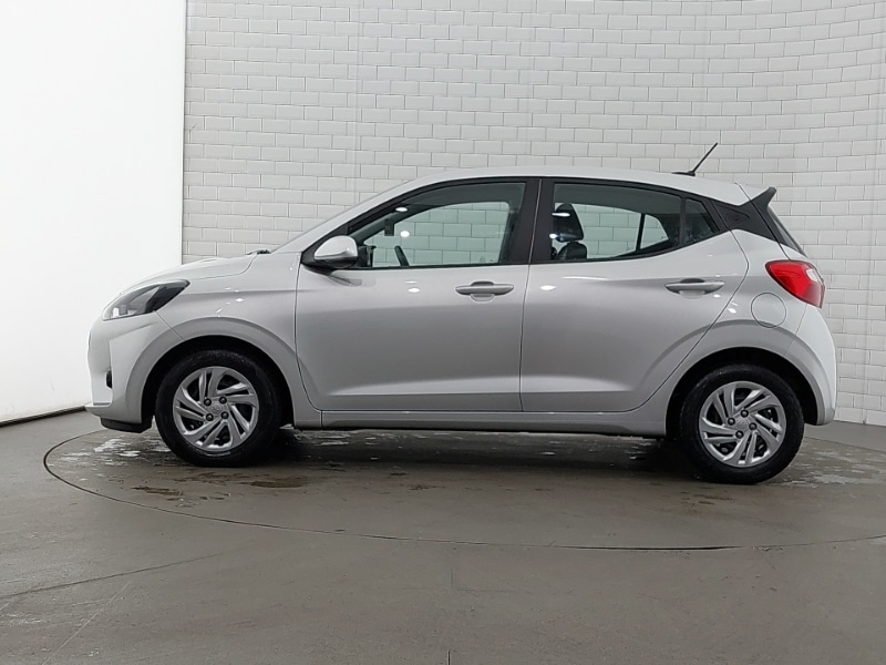 Used Hyundai i10 2023 for sale - 76160085: Photo 4