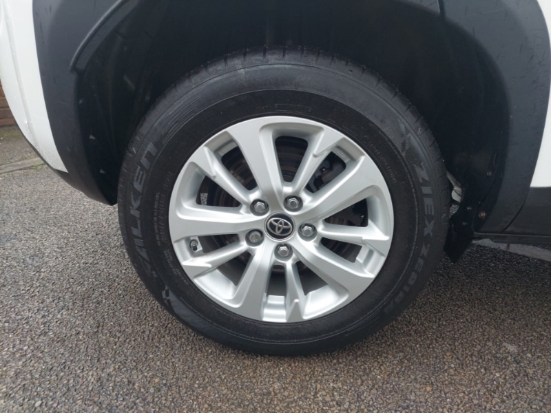 Used Toyota Yaris Cross 2022 for sale - 77386005: Photo 12