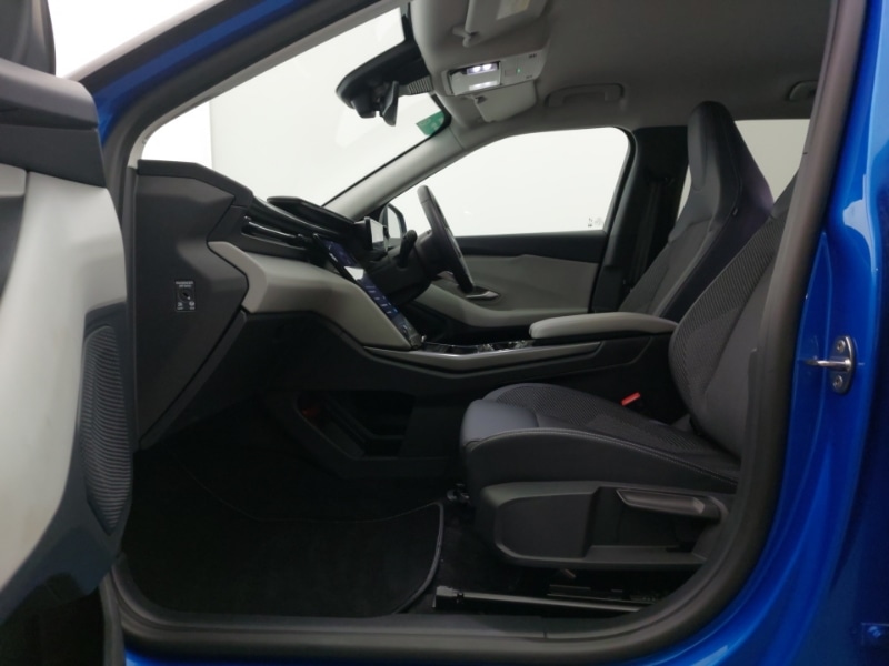 Used Ford Explorer 2025 for sale - 76817043: Photo 5