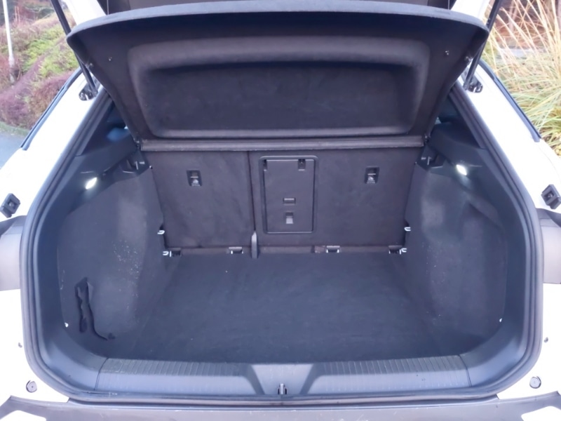 Used Volkswagen ID.4 2022 for sale - 76952004: Photo 8