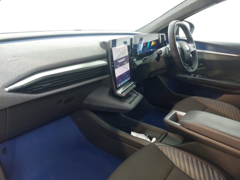 Used Renault Scenic E-Tech 2025 for sale - 77752196: Photo 5