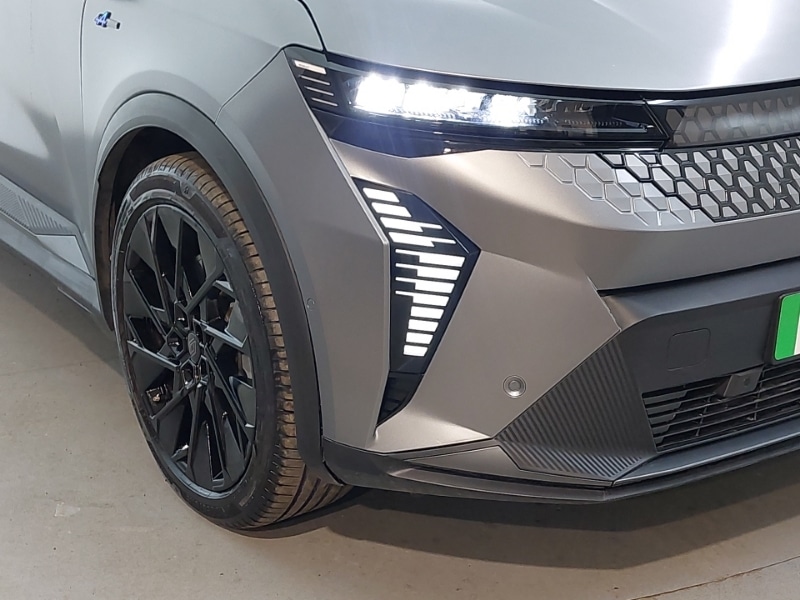 Used Renault Scenic E-Tech 2025 for sale - 77752196: Photo 9