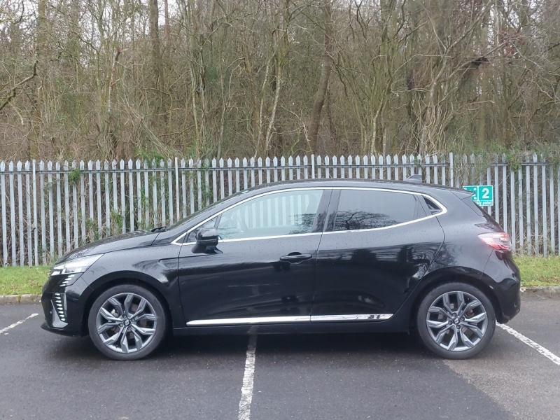 Used Renault Clio 2023 for sale - 77483990: Photo 4