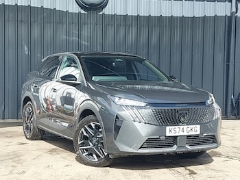 2024 - 1.2 Hybrid 136 GT 5dr e-DSC6