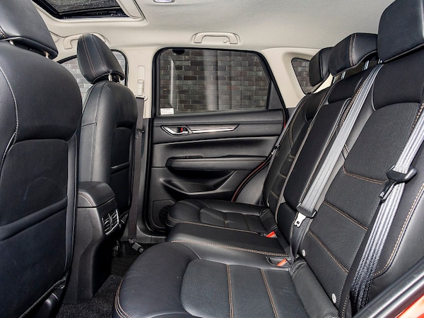 Used Mazda CX-5 2022 for sale - 76246385: Photo 6