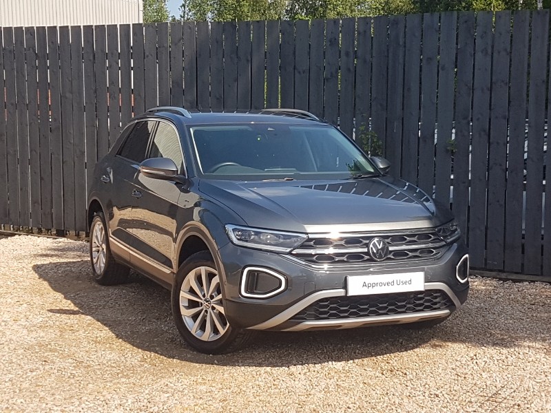 Used Volkswagen T-Roc 2024 for sale - 76506289: Photo 1