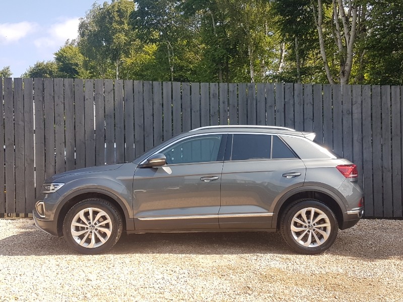 Used Volkswagen T-Roc 2024 for sale - 76506289: Photo 4
