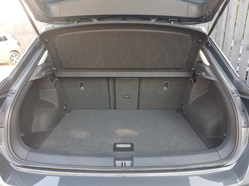 Used Volkswagen T-Roc 2024 for sale - 76506289: Photo 8