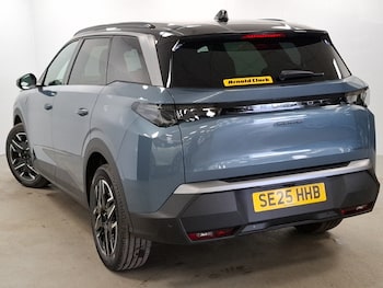 Used Peugeot 5008 2025 for sale - 75882269: Photo