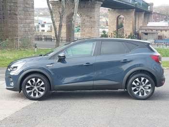 Used Renault Captur 2022 for sale - 74896491: Photo