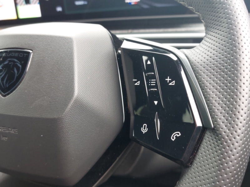 Used Peugeot 3008 2024 for sale - 76404110: Photo 12