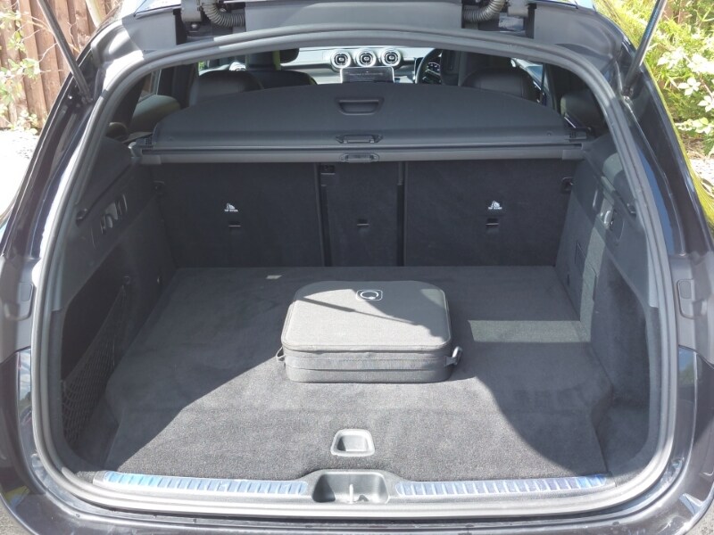 Used Mercedes-Benz GLC 2024 for sale - 76078248: Photo 8