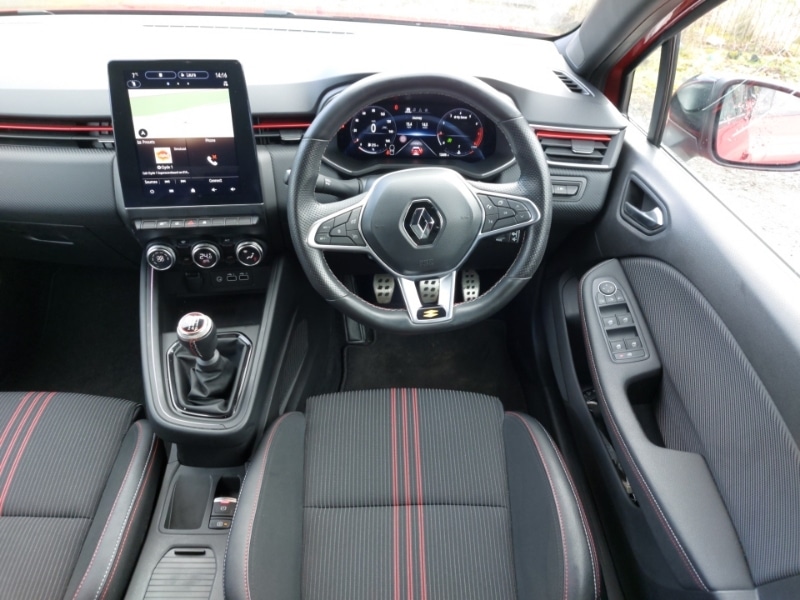 Used Renault Clio 2023 for sale - 77986316: Photo 2