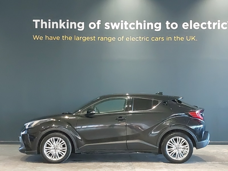 Used Toyota C-HR 2021 for sale - 77954624: Photo 4