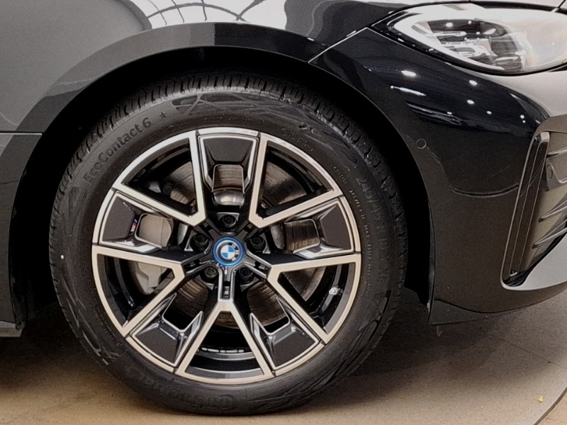 Used BMW i4 2022 for sale - 76708390: Photo 9