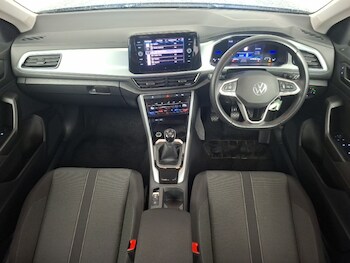 Used Volkswagen T-Roc 2024 for sale - 78861472: Photo