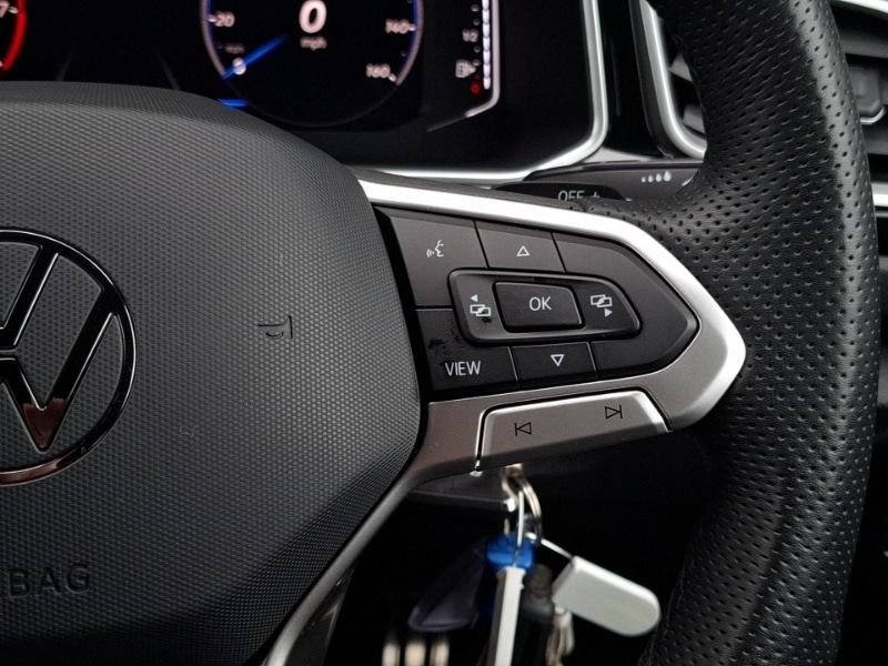 Used Volkswagen T-Roc 2025 for sale - 76912084: Photo 11