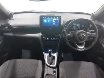 Used Toyota Yaris Cross 2023 for sale - 76497918: Photo