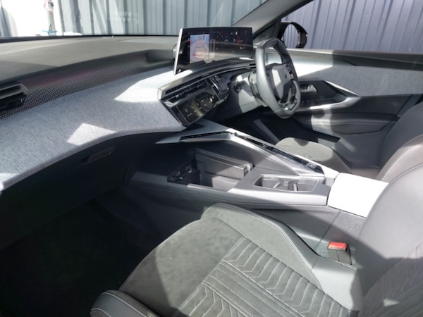Used Peugeot 3008 2024 for sale - 76182773: Photo 5