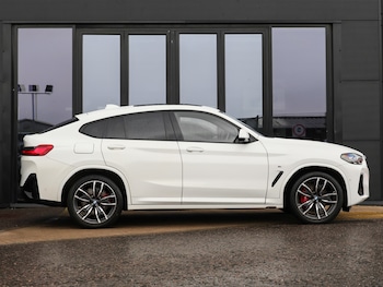 Used BMW X4 2023 for sale - 79585623: Photo