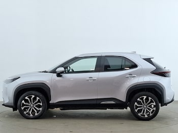 Used Toyota Yaris Cross 2022 for sale - 77615195: Photo