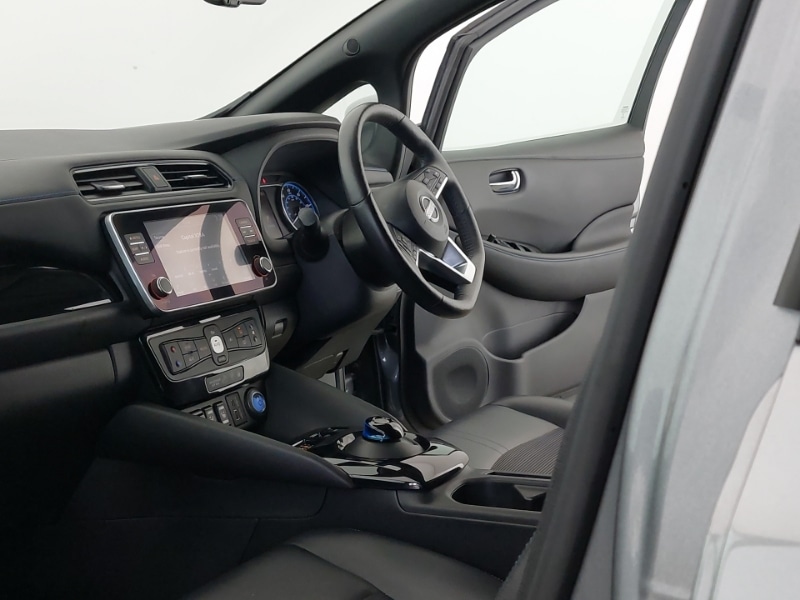 Used Nissan Leaf 2022 for sale - 78126747: Photo 11