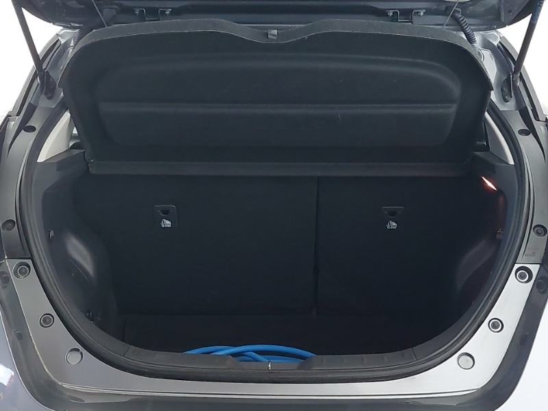 Used Nissan Leaf 2022 for sale - 78126747: Photo 8