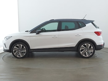 Used SEAT Arona 2024 for sale - 75492110: Photo