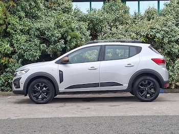 Used Dacia Sandero Stepway 2024 for sale - 79382147: Photo