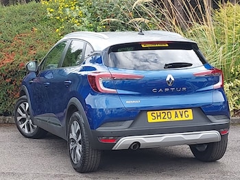 Used Renault Captur 2020 for sale - 75701789: Photo