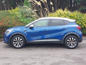 Used Renault Captur 2020 for sale - 75701789: Photo