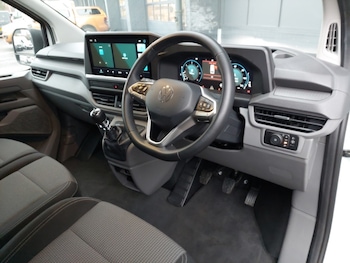 Used Volkswagen Transporter 2025 for sale - 77767898: Photo