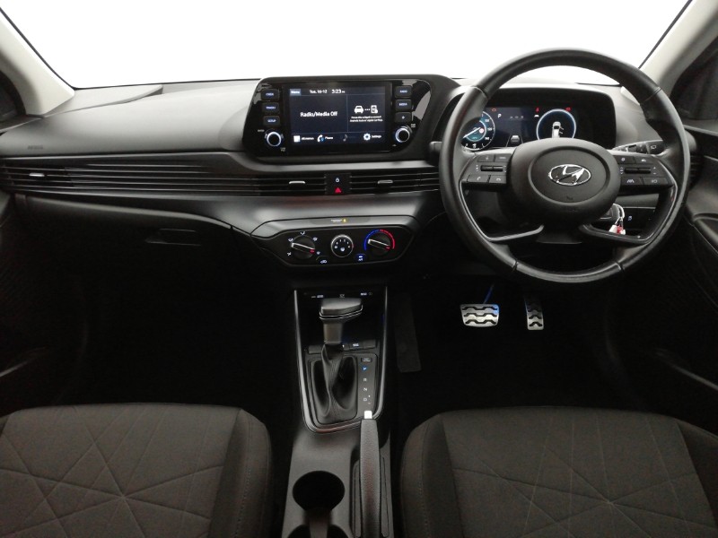 Used Hyundai BAYON 2023 for sale - 77736741: Photo 2