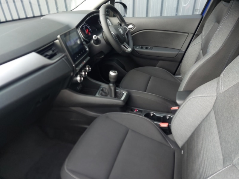 Used Renault Captur 2021 for sale - 77338761: Photo 5