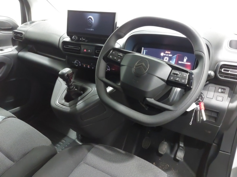 Used Citroen Berlingo 2024 for sale - 76726871: Photo 2