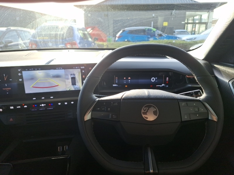 Used Vauxhall Grandland 2025 for sale - 76942037: Photo 2