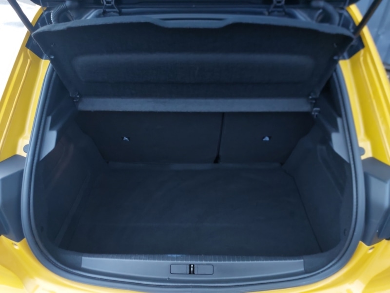 Used Peugeot 208 2020 for sale - 77202315: Photo 8