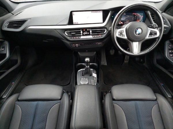 Used BMW 1 Series 2022 for sale - 76282474: Photo 2