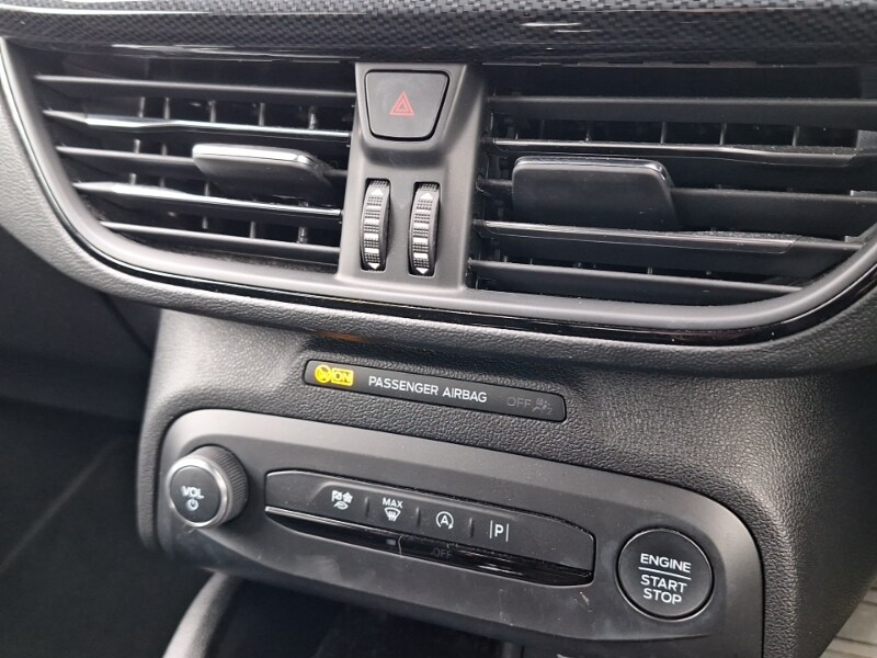 Used Ford Focus 2023 for sale - 78140272: Photo 11