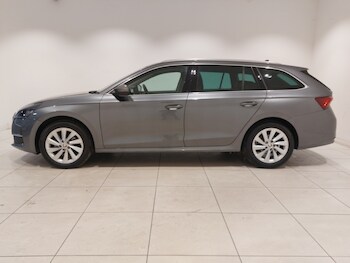 Used Skoda Octavia 2024 for sale - 76275381: Photo 4