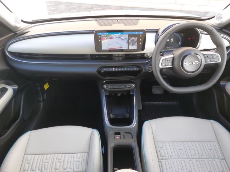 Used Fiat 600 2025 for sale - 76639668: Photo 2