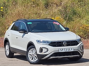 Used Volkswagen T-Roc 2023 for sale - 79223538: Photo